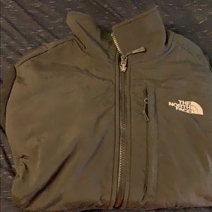 Black the north face fleece